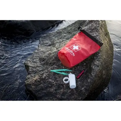 Apteczka w wodoodpornym pokrowcu Air Gifts - kolor czerwony